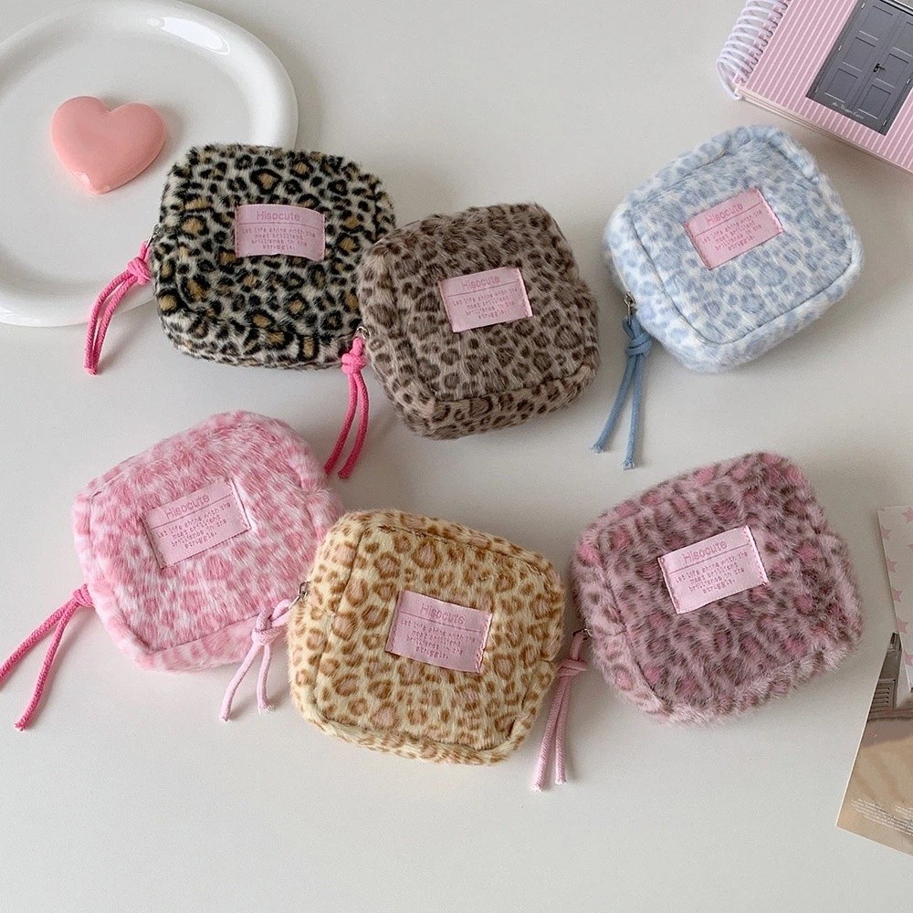 Aesthetic Large Pencil Case Pouch - Пенал-косметичка с леопардовым принтом и ремешком,